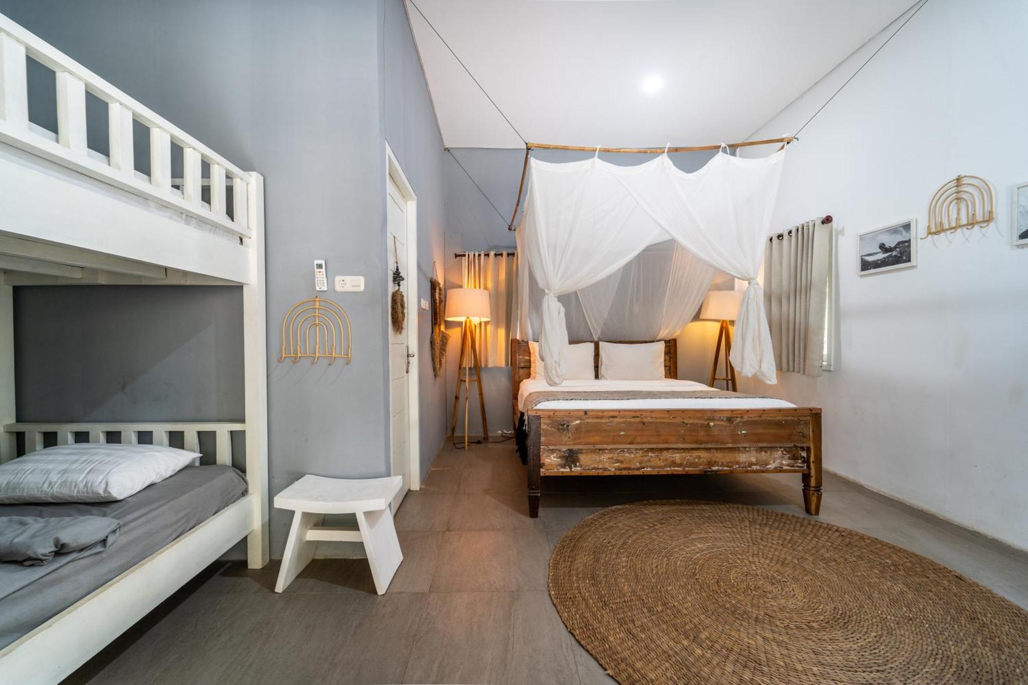 ギリ・アイル モウィーズ オン ザ ビーチ Bed & Breakfast エクステリア 写真